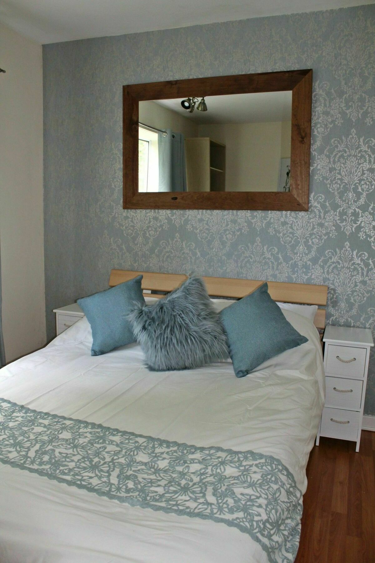 Doncaster - Boswell - Large Balcony Apartment - 2 Double Beds - 2 Bedrooms - Close To Town & Racecourse - Off Street Parking 2 Cars - Fast Wifi Экстерьер фото